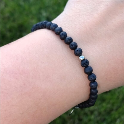 Lavastein-Armband – pur, kraftvoll, kombinierbar – Bild 3