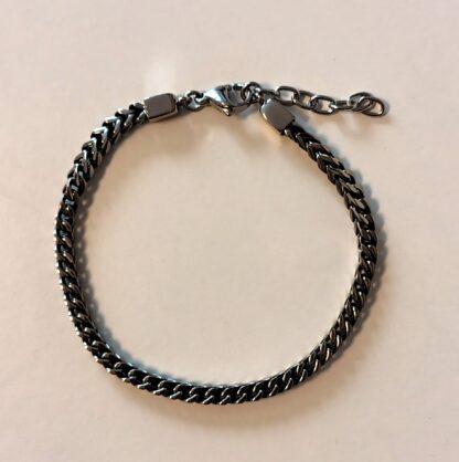 Edelstahl-Armband Vierkant – dunkel veredelt